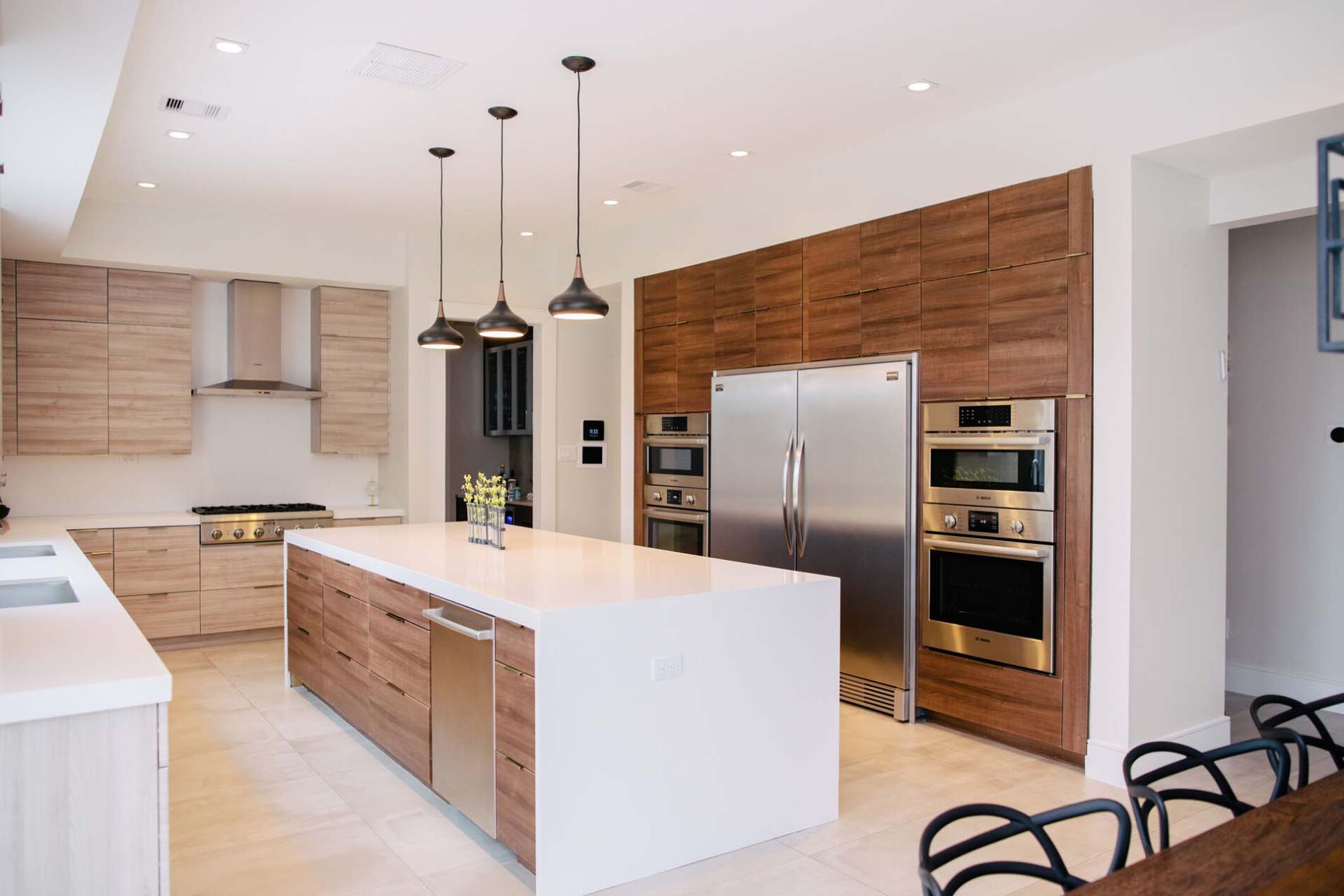 WOHLGELERNTER-HoustonCabinets-slider